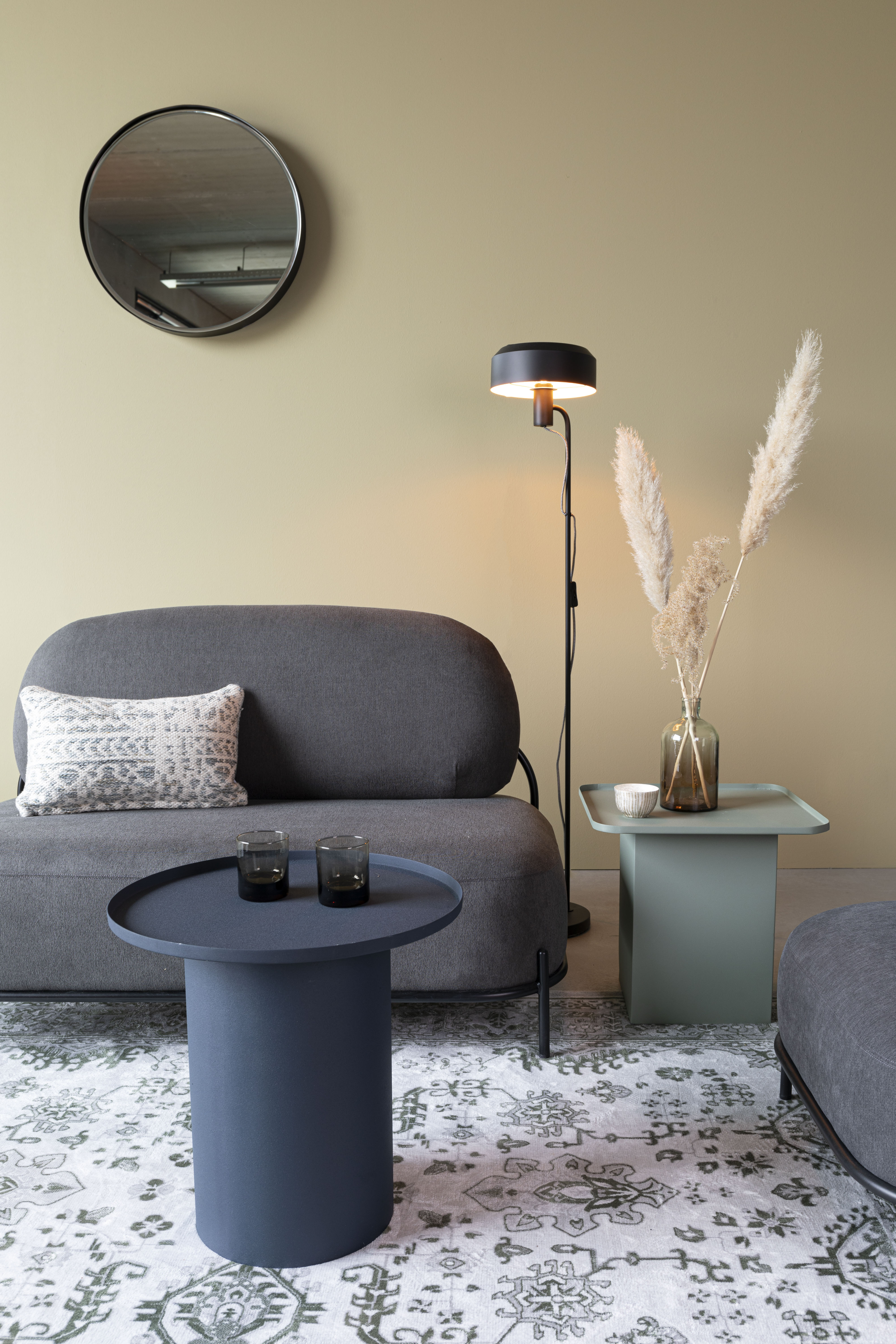 WL-Living Sverre farebný odkladací stolík 5