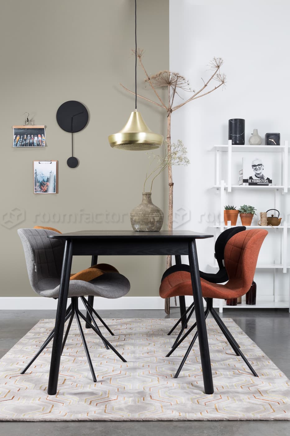 Zuiver Minimal Clock hodiny na stenu 8