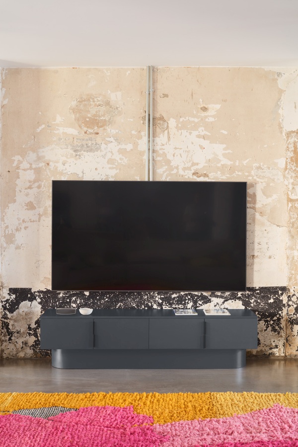 Teulat Totem TV skrinka 4