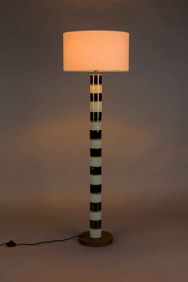 Dutchbone Vertigo stojaca lampa 2