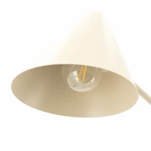 Kužeľové kovové tienidlo lampy