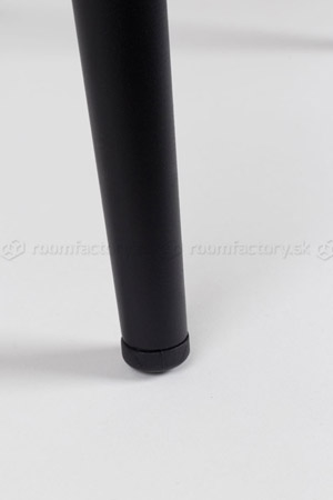  stabilné oceľové nohy