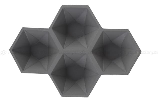 JEDINEČNÝ GEOMETRICKÝ DIZAJN